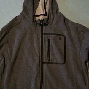 2XU Men's hooded sweatshirt